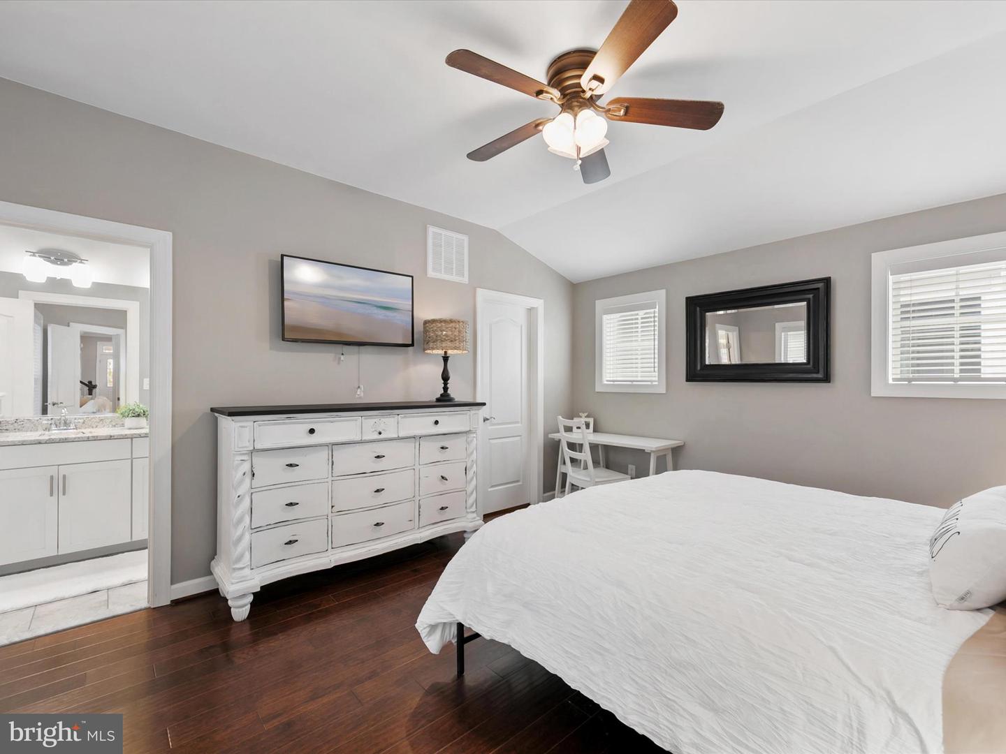 26220 Summerset Blvd Property Photo 16