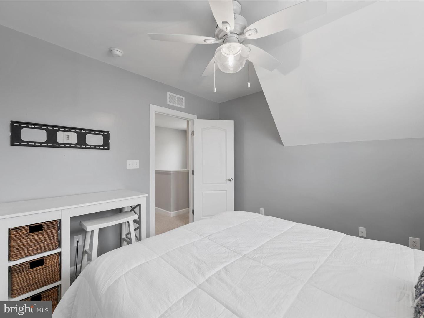 26220 Summerset Blvd Property Photo 22