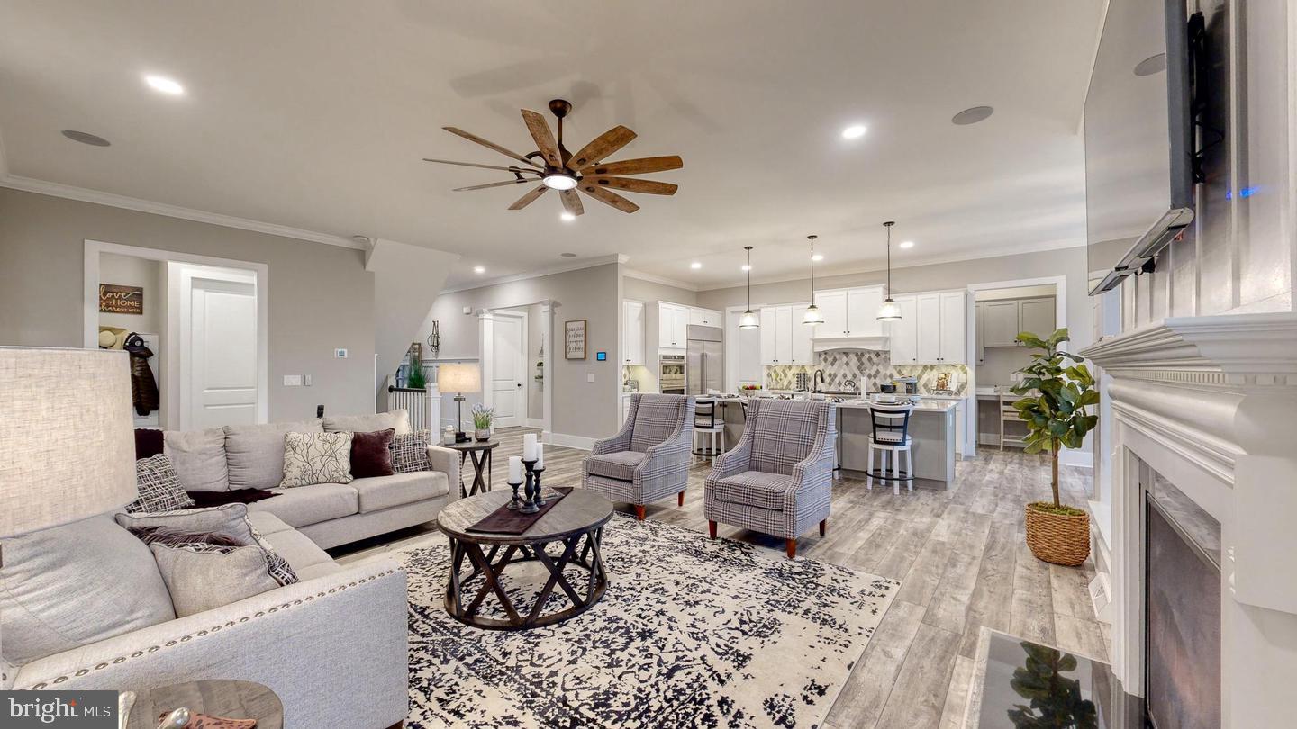 00003 Williams St Property Photo 3