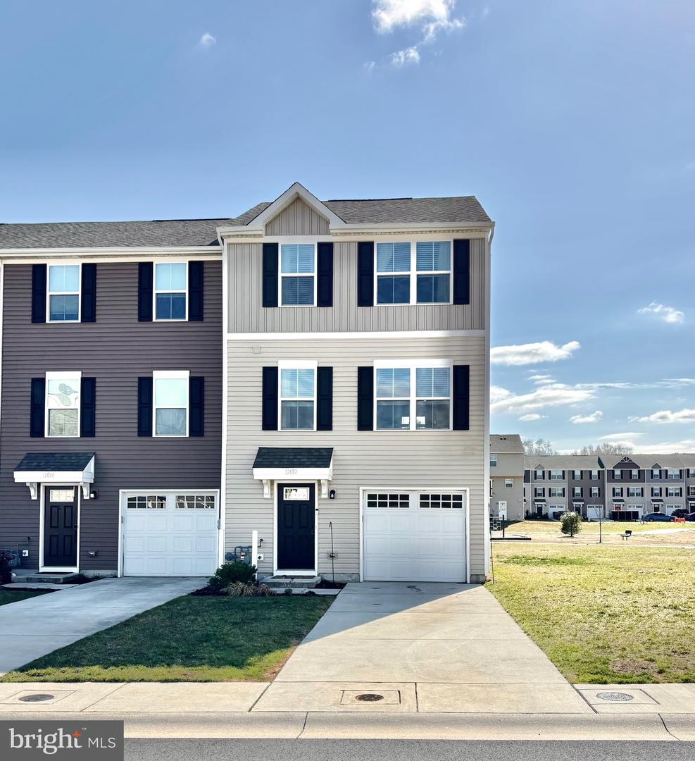 17692 Fieldstone Ave Property Photo 1