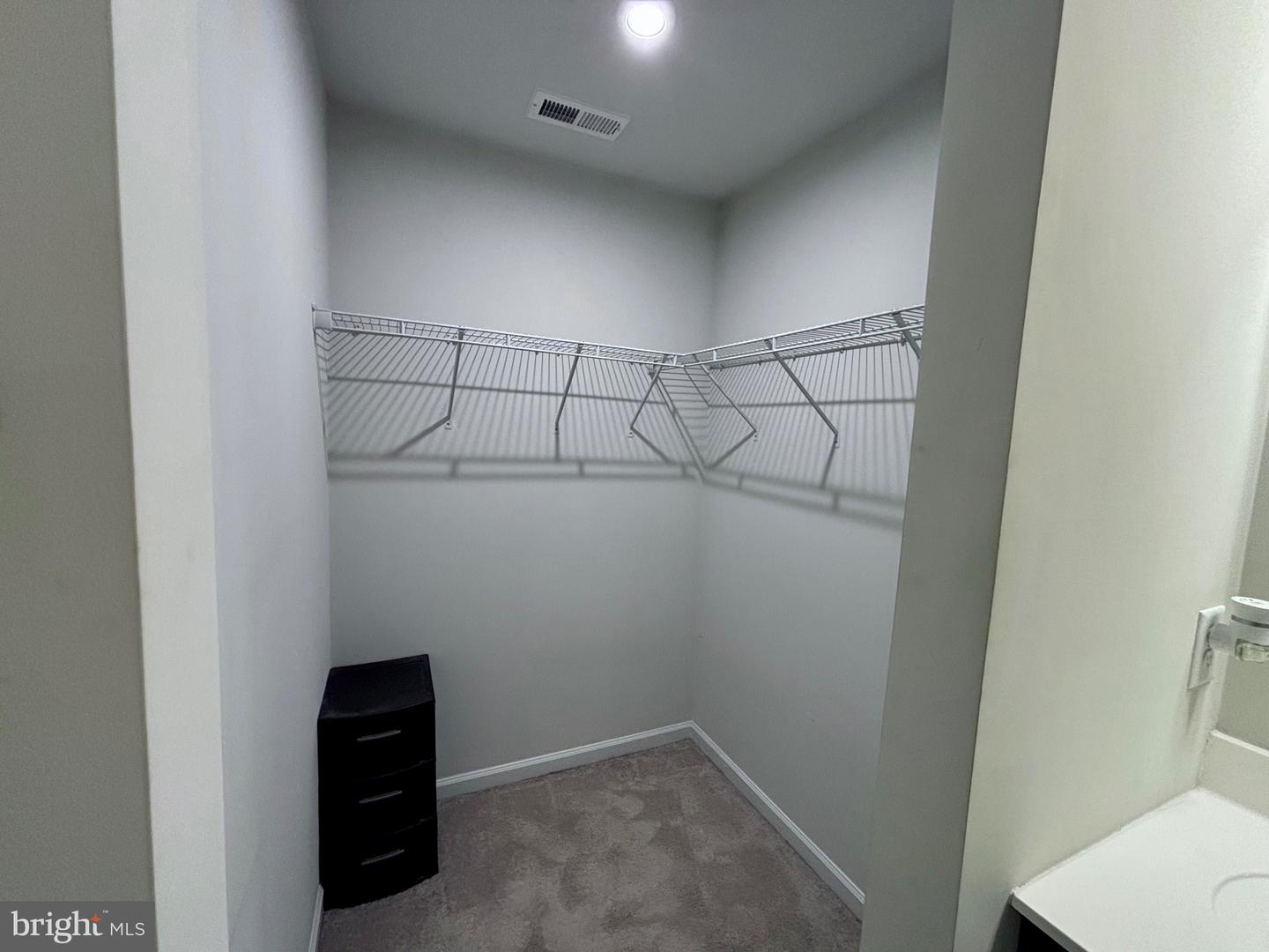 17692 Fieldstone Ave Property Photo 12