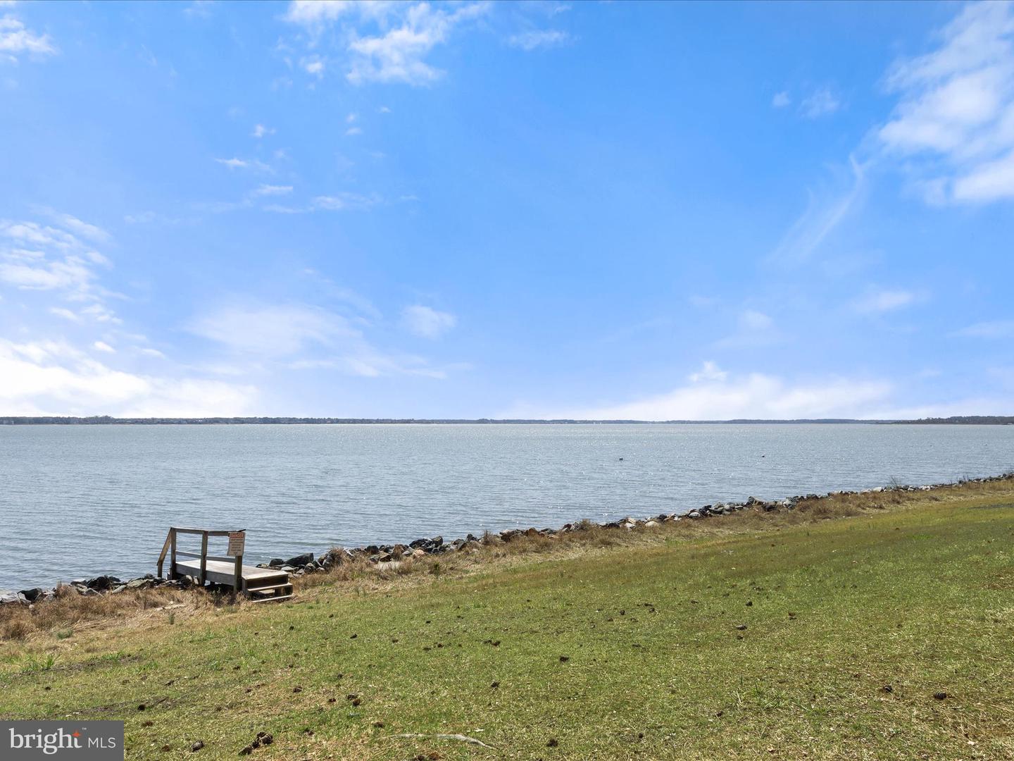 27287 Seabreeze Rd #5643 Property Photo 6