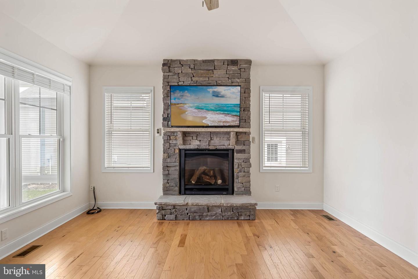 30683 Peaceful Ln Property Photo 6