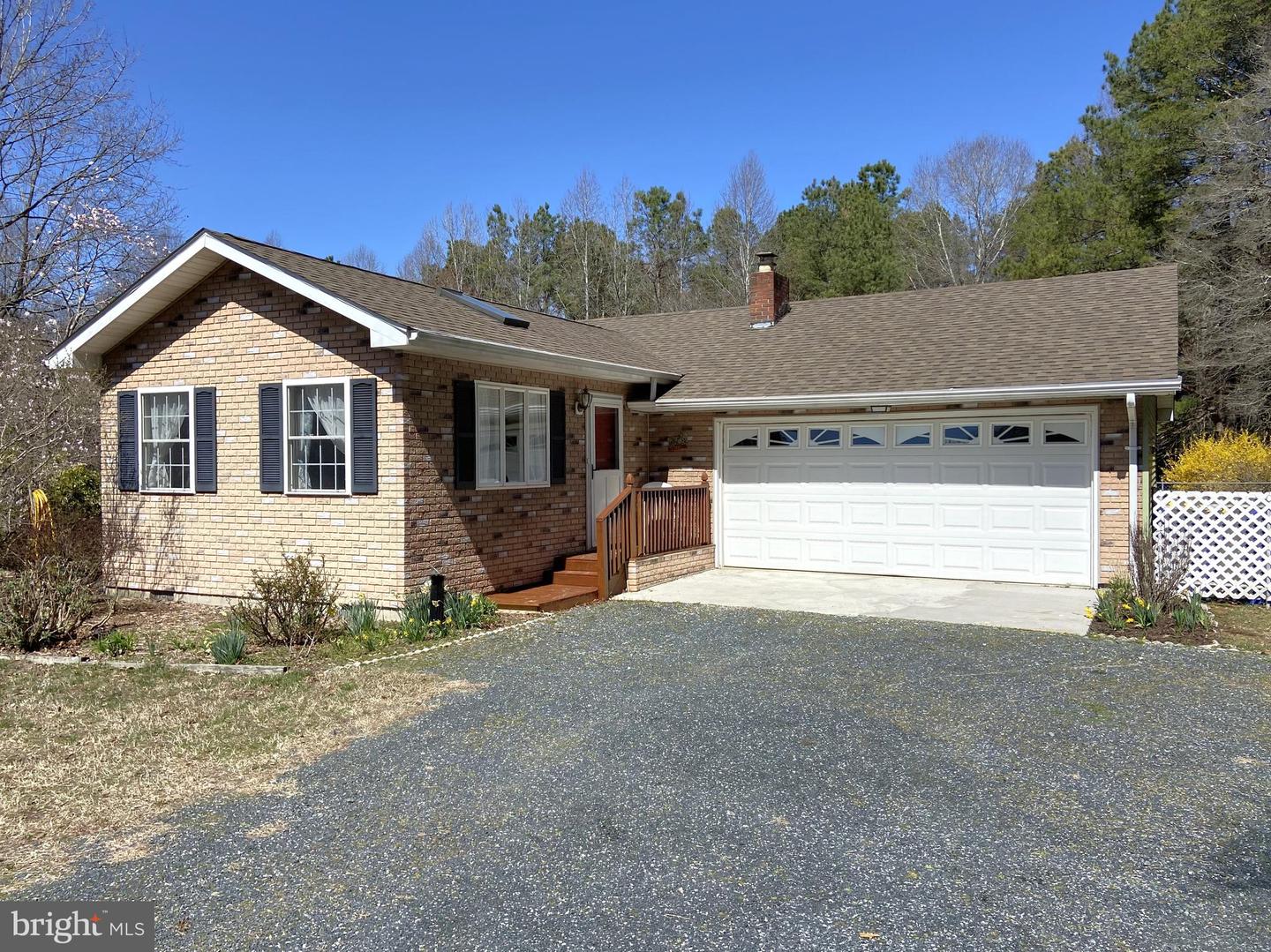 24989 Baker Ln Property Photo