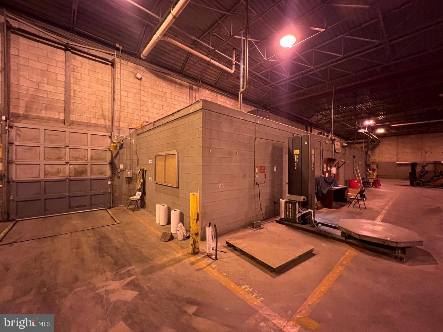 1803 Dulaney St Warehouse 2 Property Photo 9