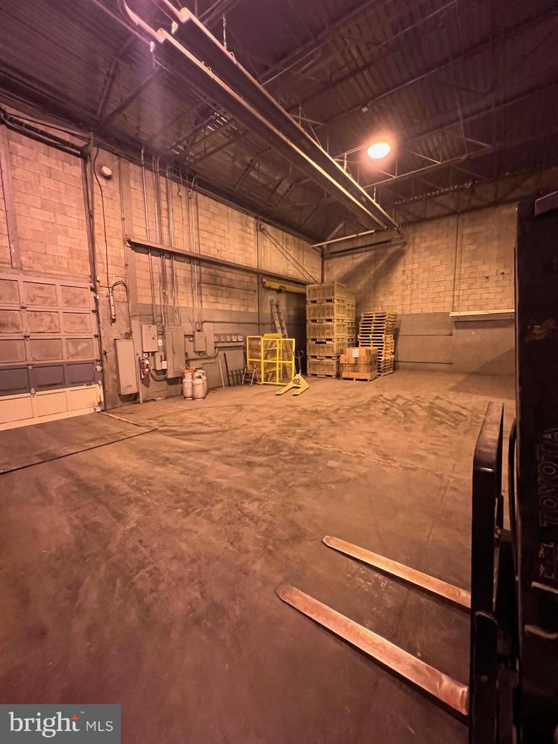 1803 Dulaney St Warehouse 2 Property Photo 20