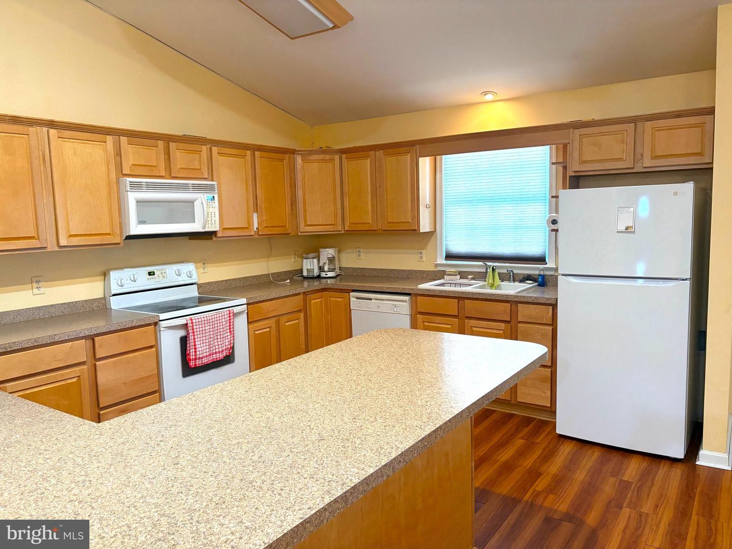 28337 Fisherman Dr Property Photo 7