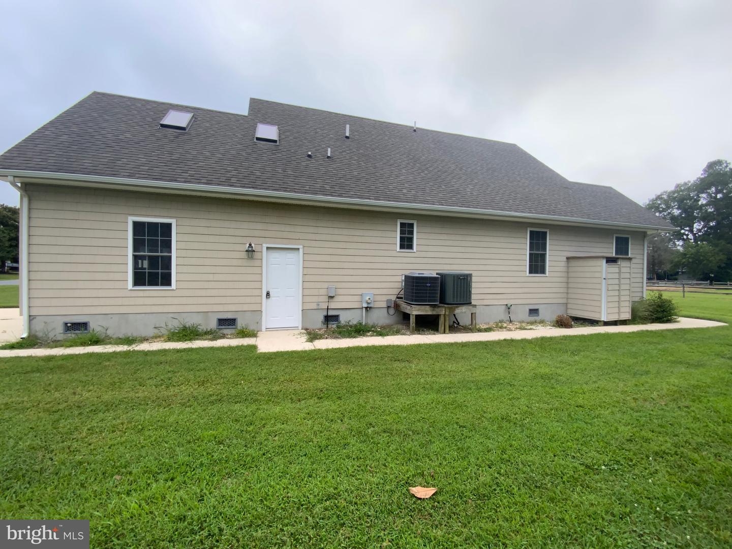 38211 Marlington Rd Property Photo 4