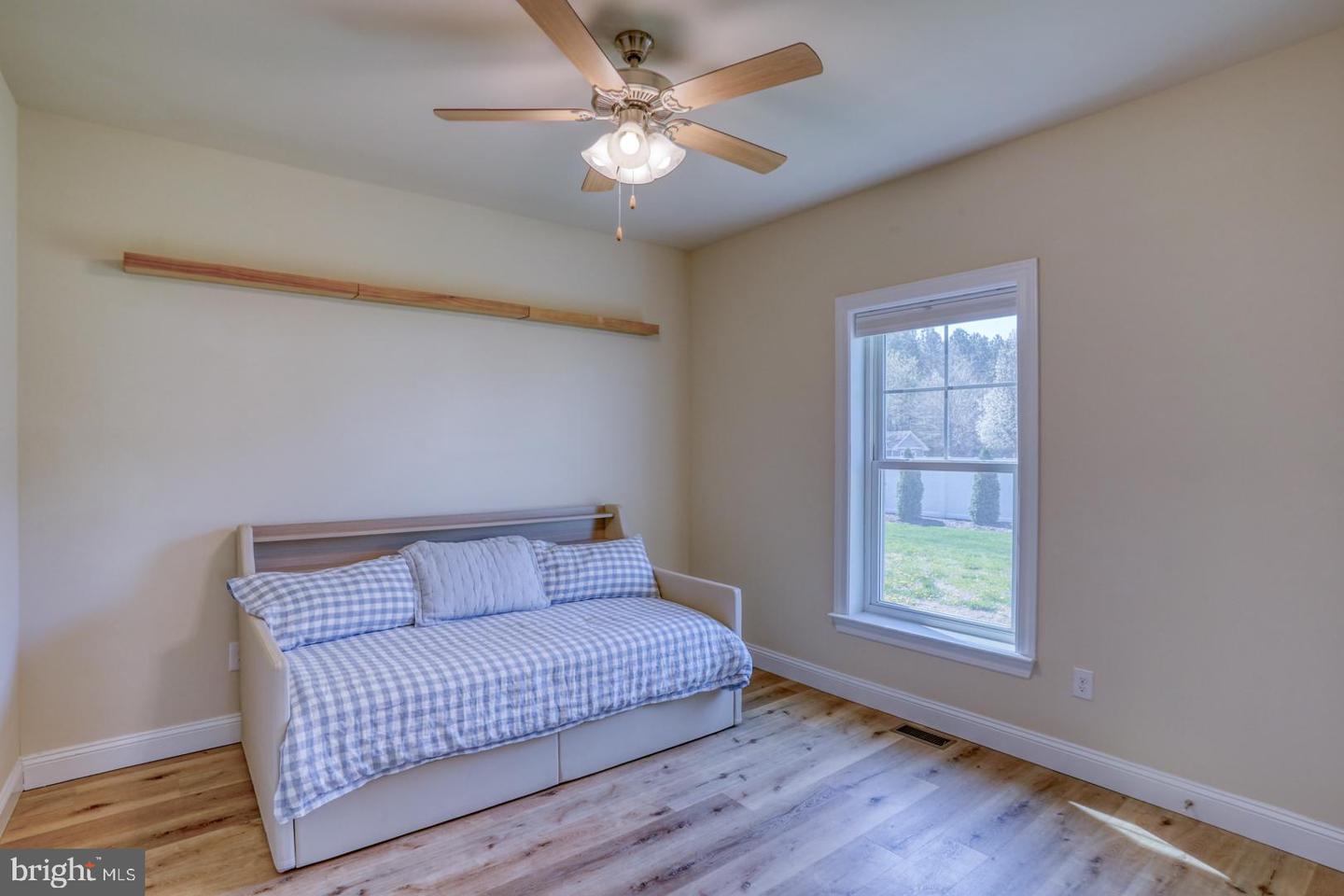 24953 Green Fern Dr Property Photo 34