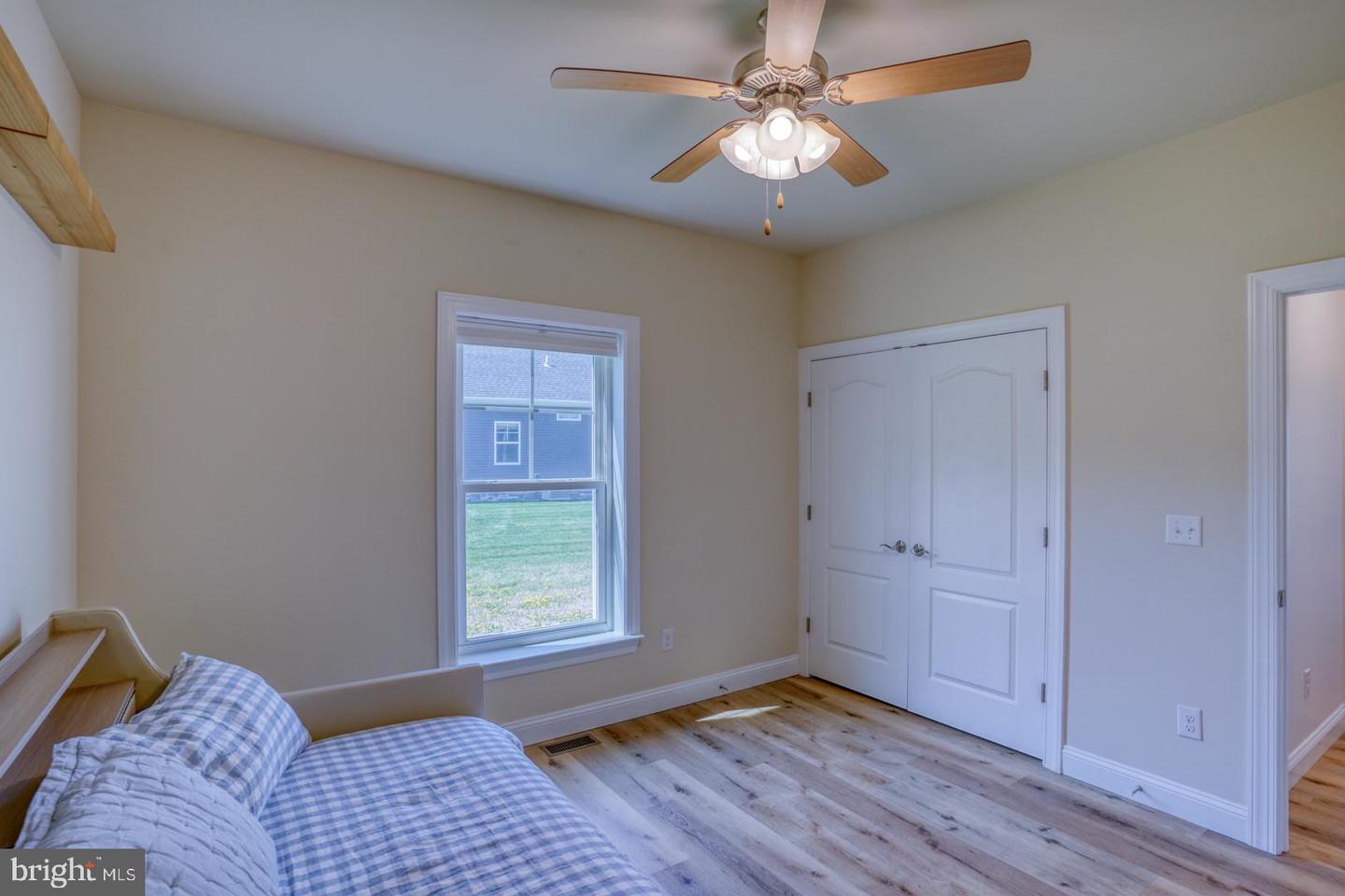 24953 Green Fern Dr Property Photo 35