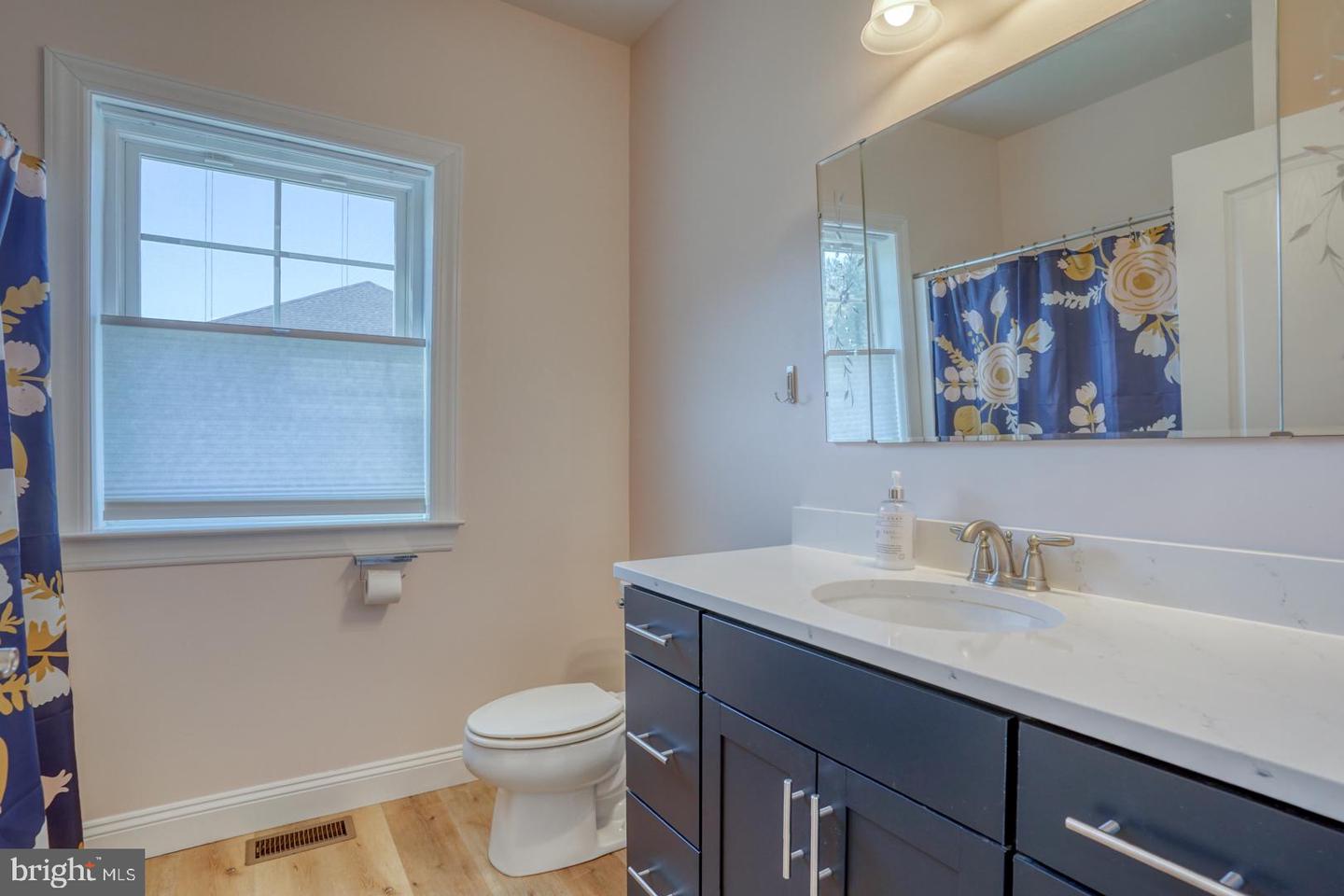 24953 Green Fern Dr Property Photo 36