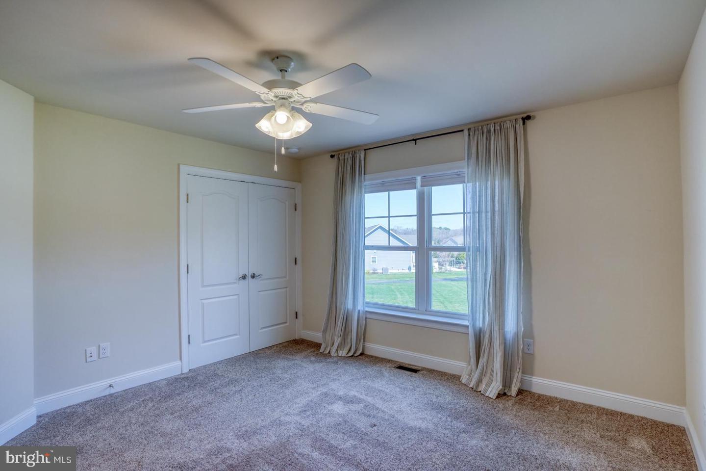 24953 Green Fern Dr Property Photo 42