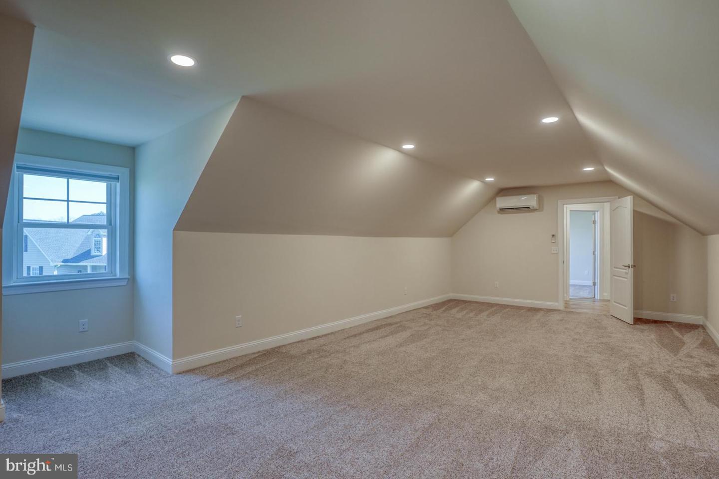 24953 Green Fern Dr Property Photo 46