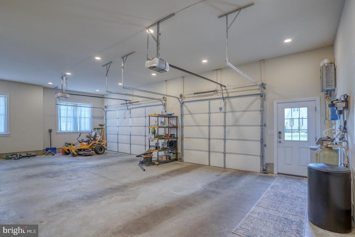 24953 Green Fern Dr Property Photo 48