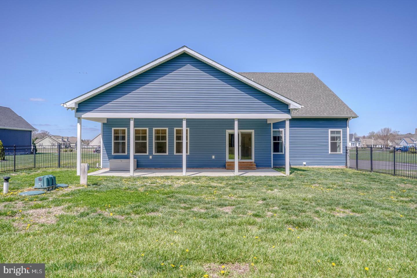 24953 Green Fern Dr Property Photo 51