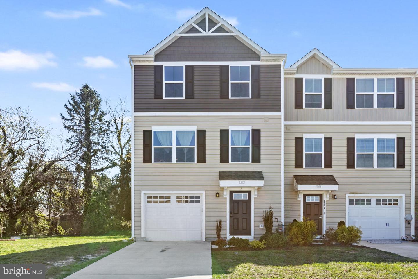 Picture of 6312 PEBBLEBROOK DR