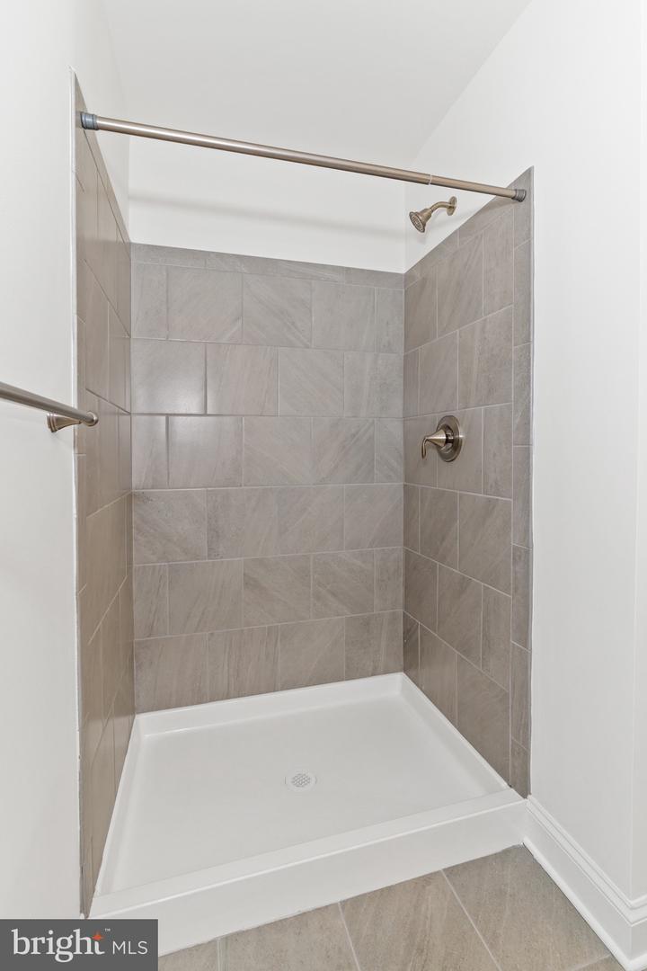 22388 Hummingbird Road Property Photo 18