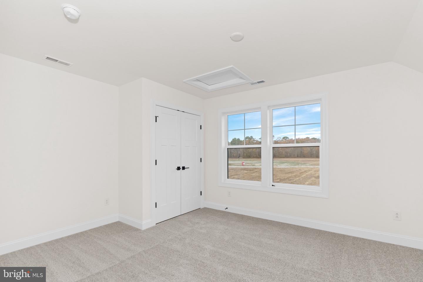 22388 Hummingbird Road Property Photo 22