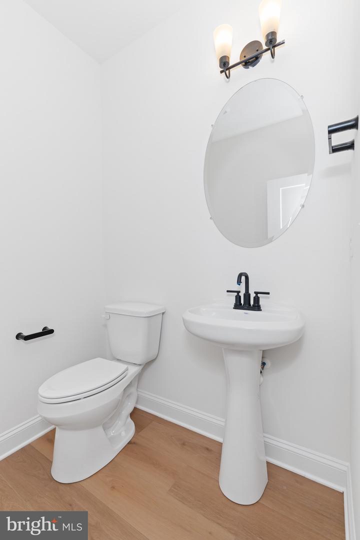 22388 Hummingbird Road Property Photo 27