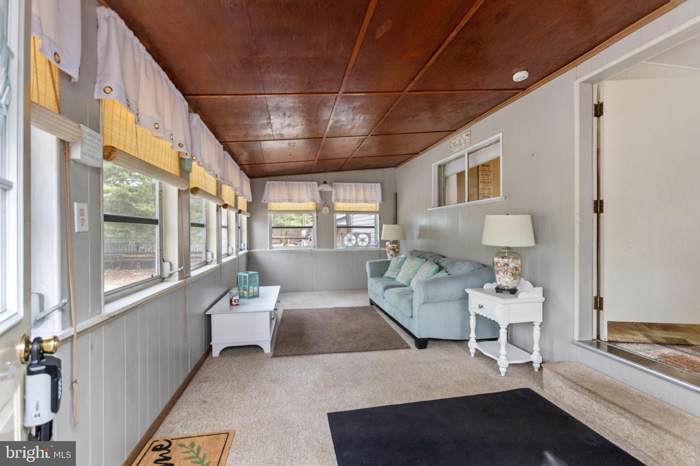 25818 Autumn Rd Property Photo 5