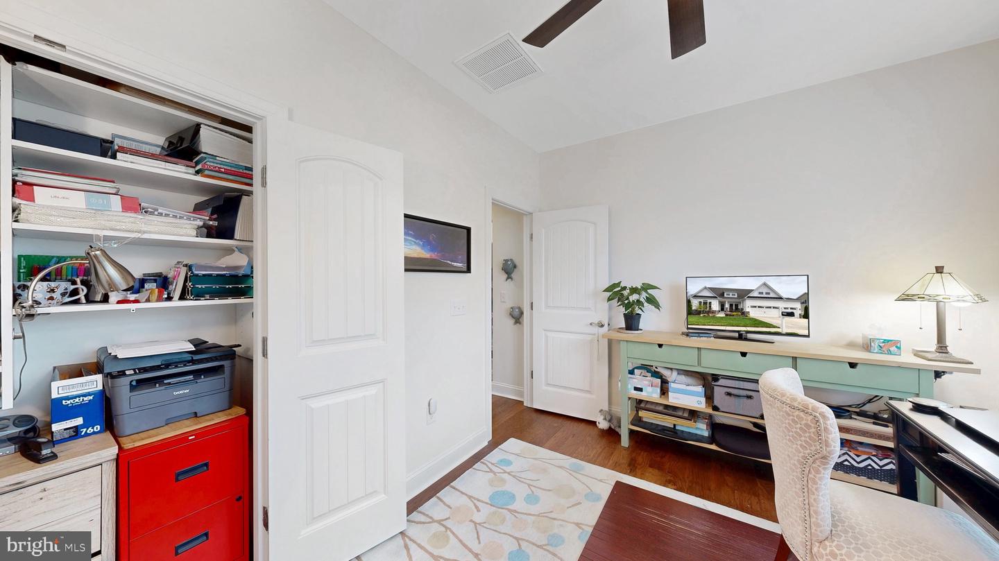 23733 Herring Reach Ct #86 Property Photo 26
