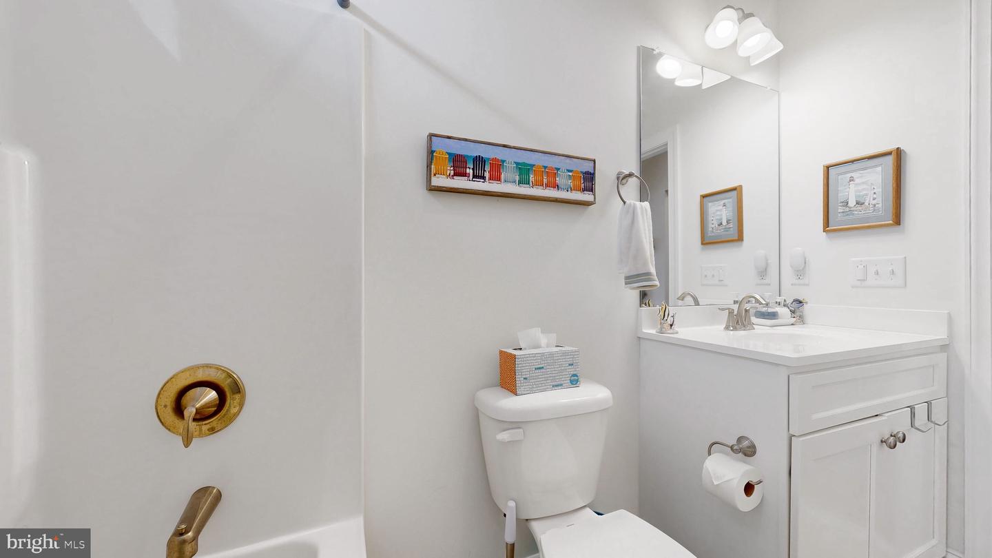 23733 Herring Reach Ct #86 Property Photo 27