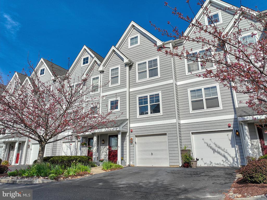 22 Canal Landing Ct #11 Property Photo