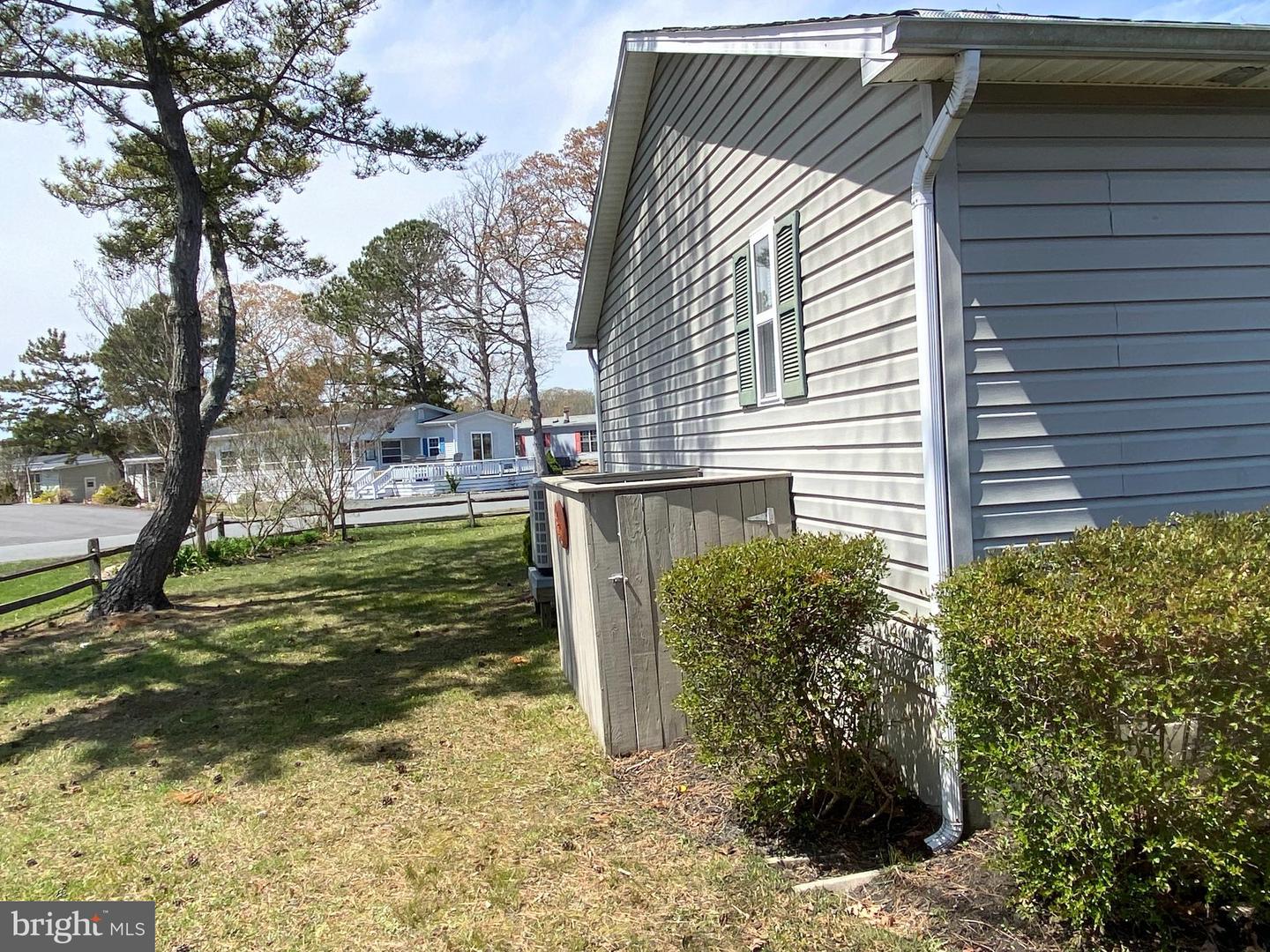 28144 Sloop Ave #e-25 Property Photo 4