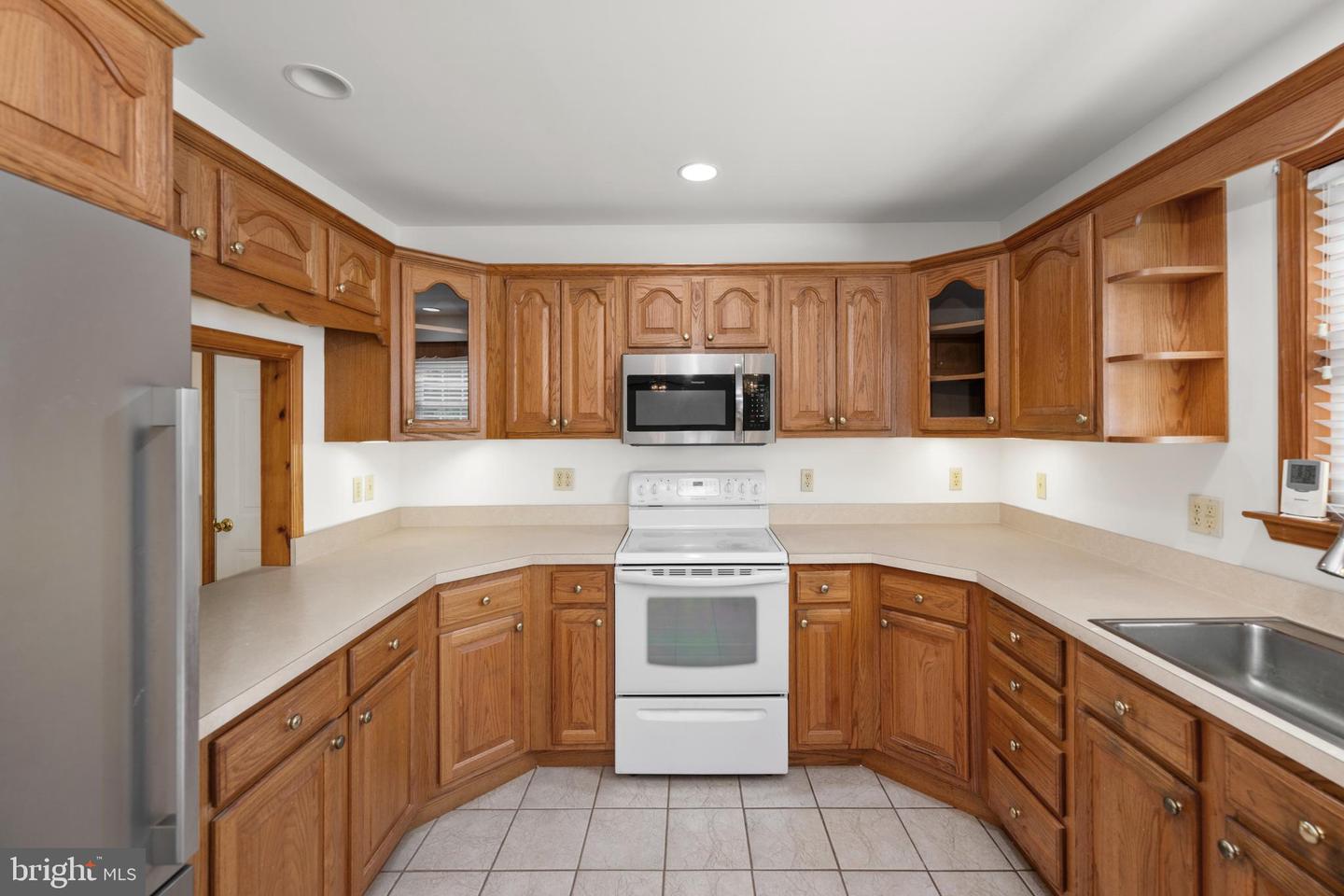 3 Kinsley Ln Property Photo 9