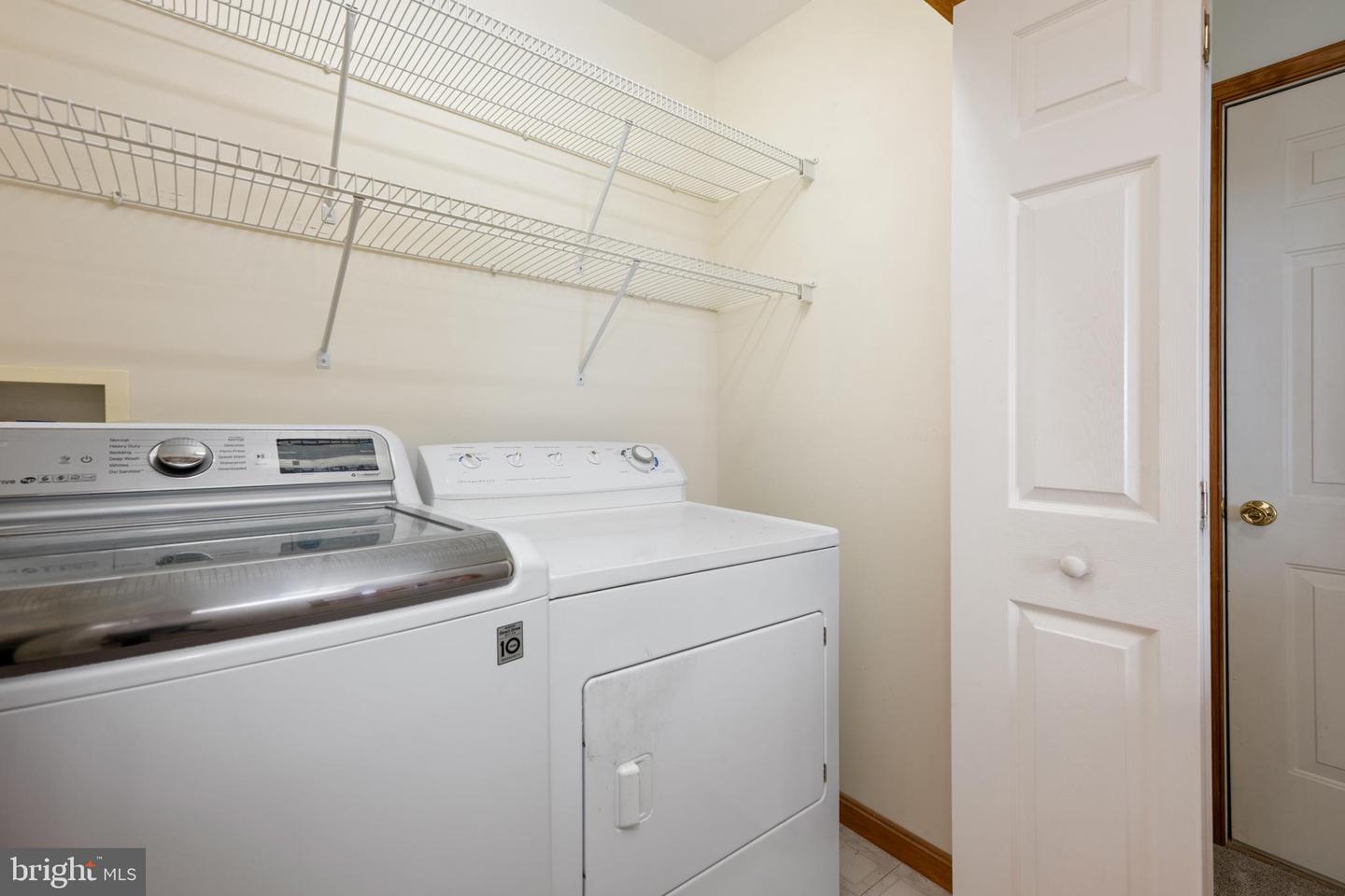3 Kinsley Ln Property Photo 19