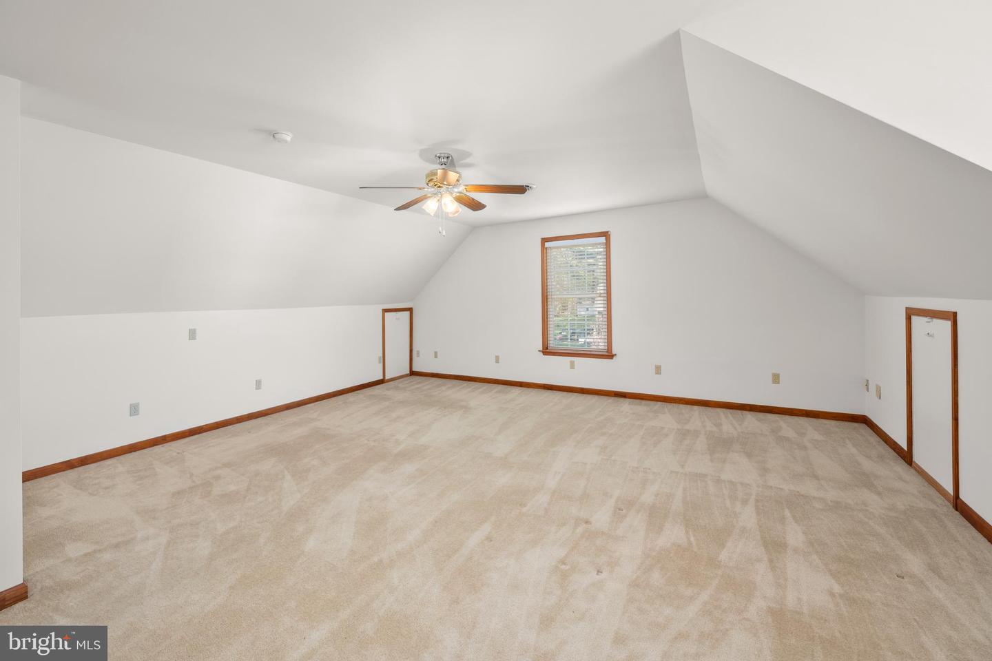 3 Kinsley Ln Property Photo 21
