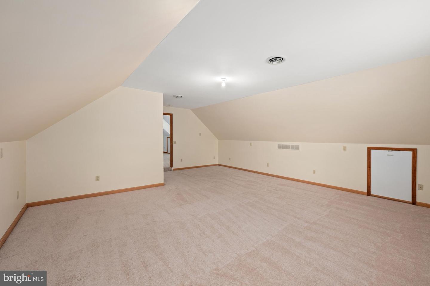 3 Kinsley Ln Property Photo 24