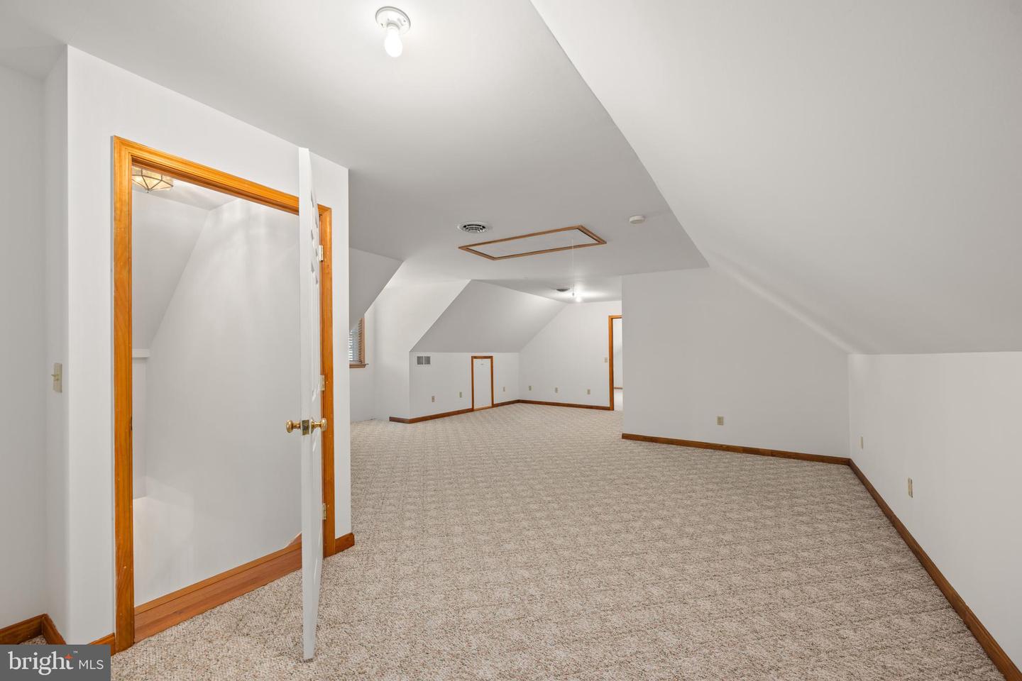 3 Kinsley Ln Property Photo 28