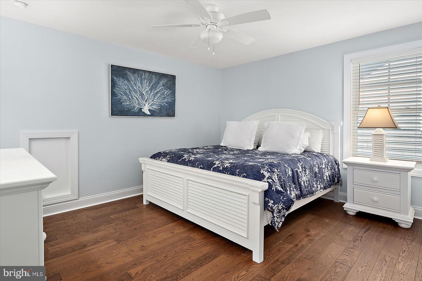 22072 Seaport Sq Property Photo 31