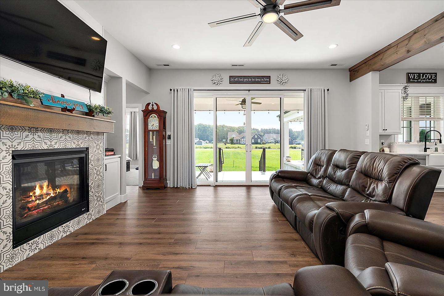 26127 Tuscany Dr Property Photo 24
