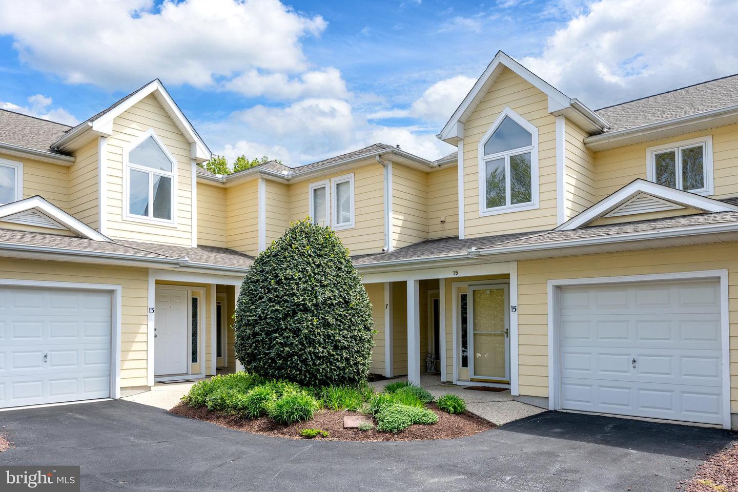 7 Beech Ct #6.5d Property Photo 1