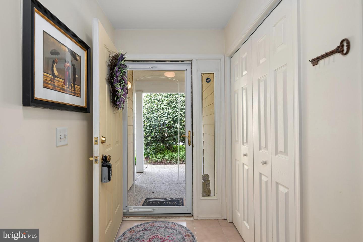 7 Beech Ct #6.5d Property Photo 4