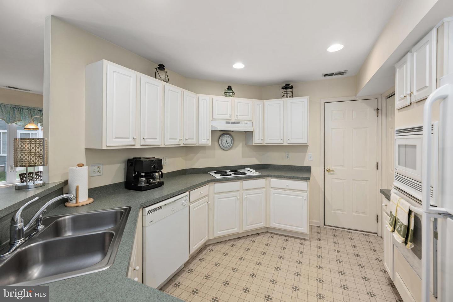 7 Beech Ct #6.5d Property Photo 10