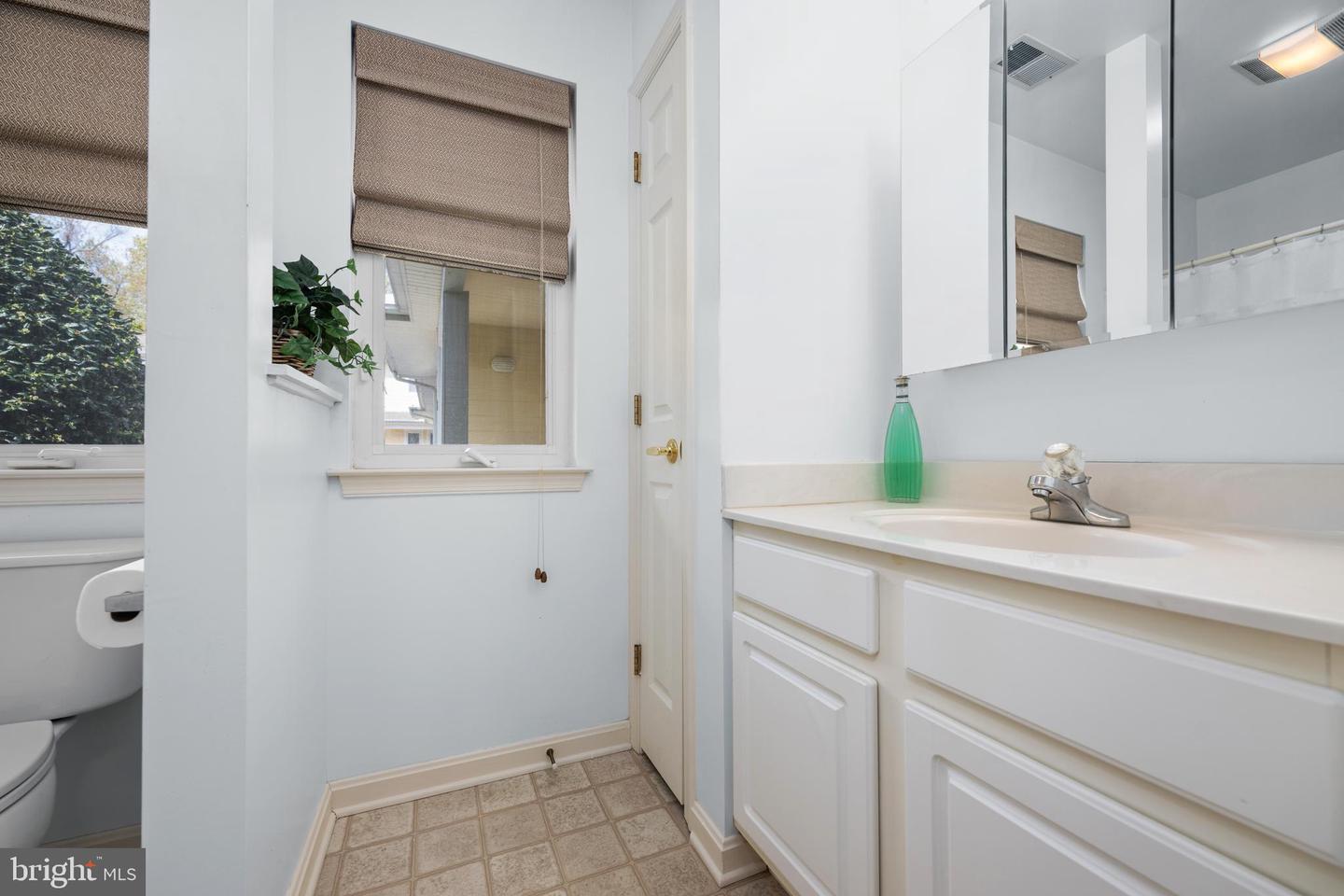7 Beech Ct #6.5d Property Photo 17