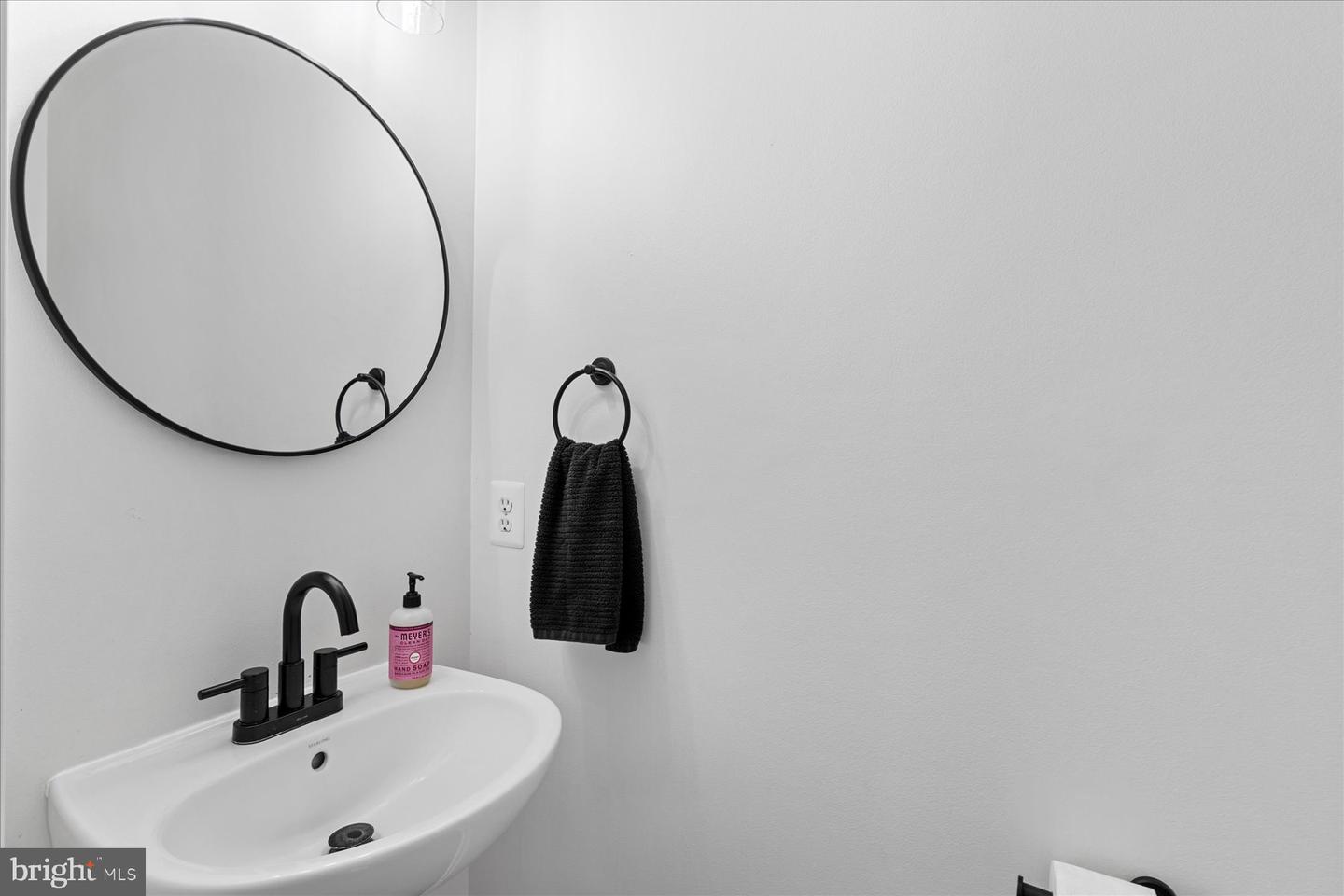 24894 Rivers Edge Rd Property Photo 22