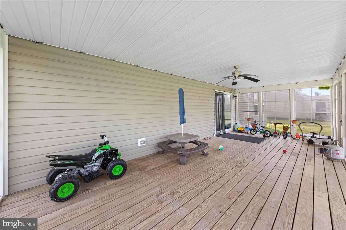 24894 Rivers Edge Rd Property Photo 47