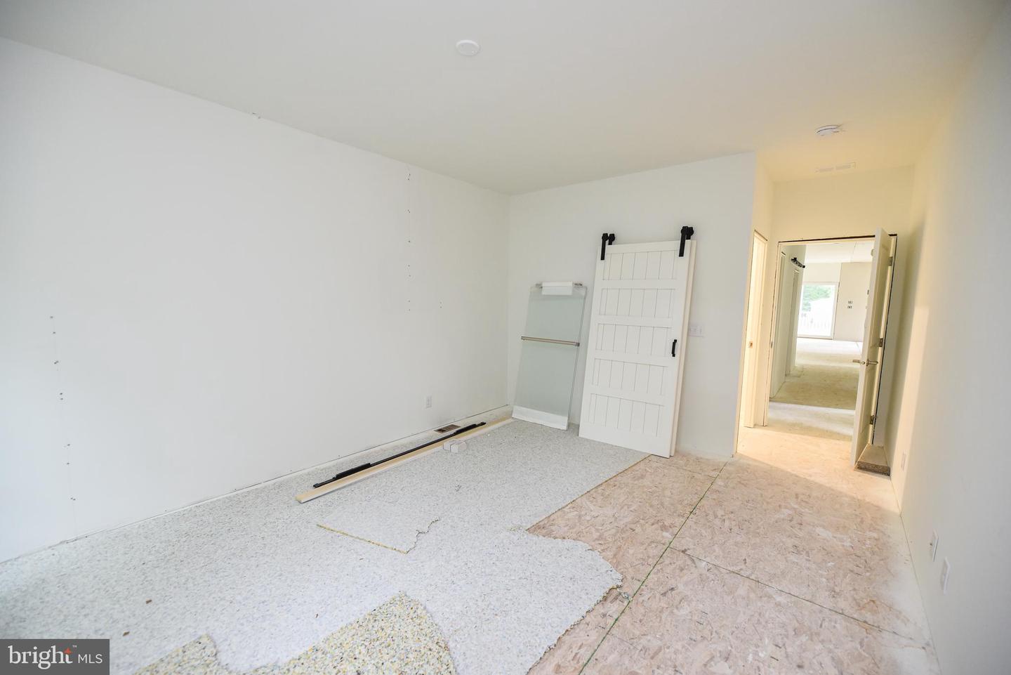 34300 Bob White Ln #726 Property Photo 18