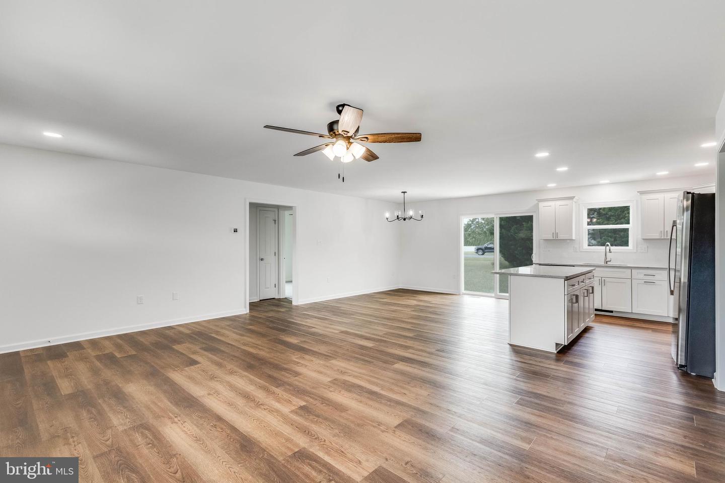 25544 Pheasant Run Property Photo 2