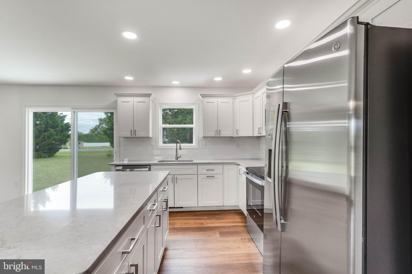 25544 Pheasant Run Property Photo 6