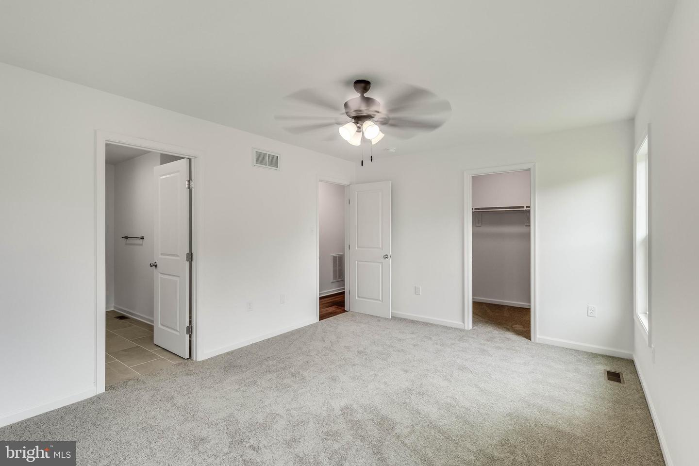 25544 Pheasant Run Property Photo 10