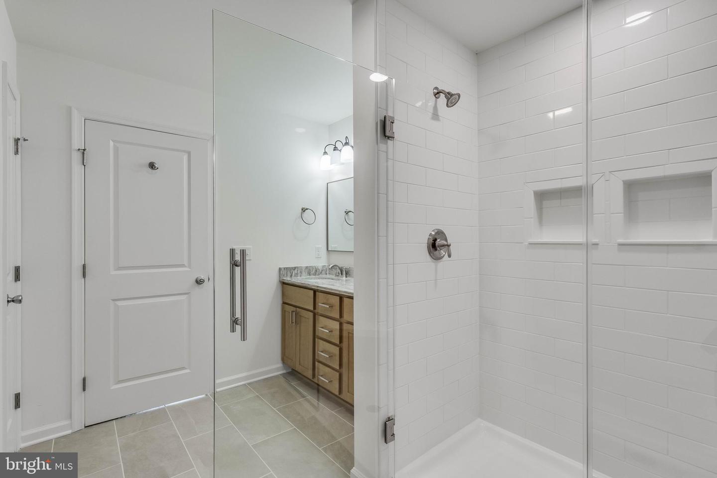 25544 Pheasant Run Property Photo 13