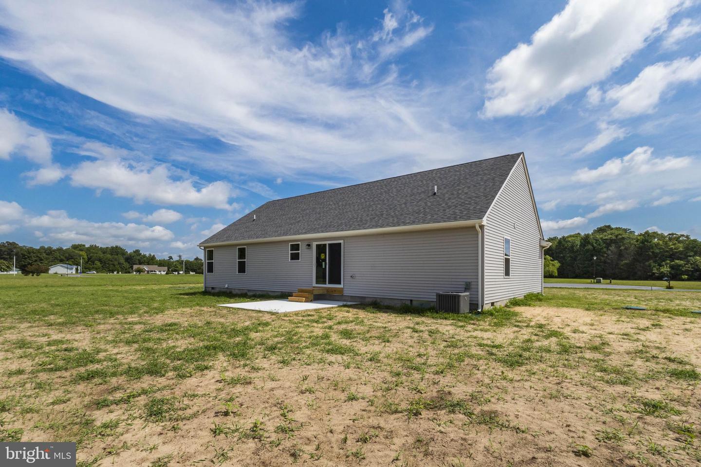 25544 Pheasant Run Property Photo 23
