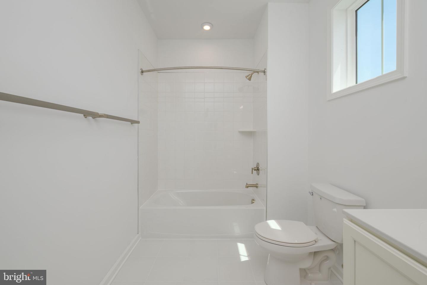 36548 Laws Ct Property Photo 32