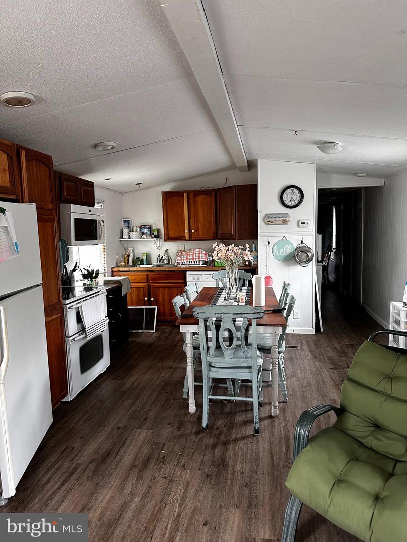 33811 Palomino Dr Property Photo 4
