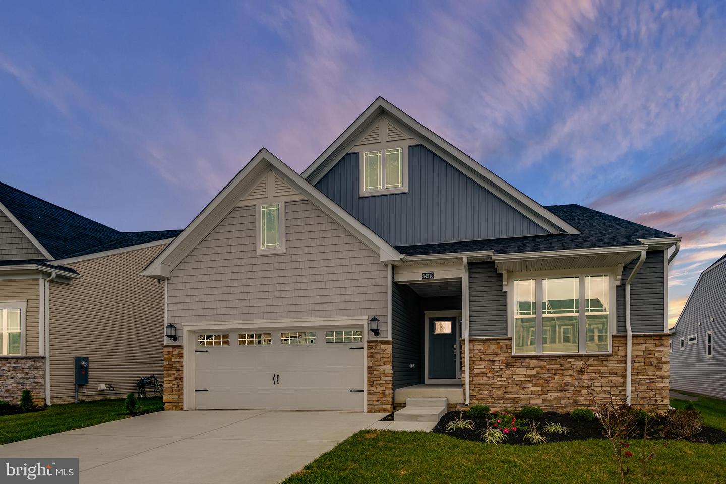 24441 Long Pond Dr Property Photo 1
